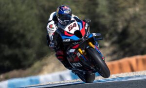 WSBK, Barcelona: ‘El Turco’ voa para a pole-position com a BMW thumbnail