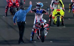 MotoGP, Wilco Zeelenberg: “O Raúl tinha um código de erro no painel” thumbnail