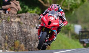 IOMTT 2024: Todd bate Dunlop na segunda qualificação thumbnail