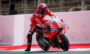 MotoGP, Catalunha, Corrida: Bagnaia vence e recupera terreno a Martín thumbnail