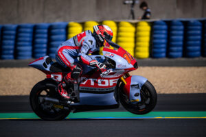 Moto2, França, T2: Gonzalez o mais rápido com volta recorde thumbnail