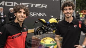 MotoGP: Homenagem da Ducati a Ayrton Senna em Imola thumbnail