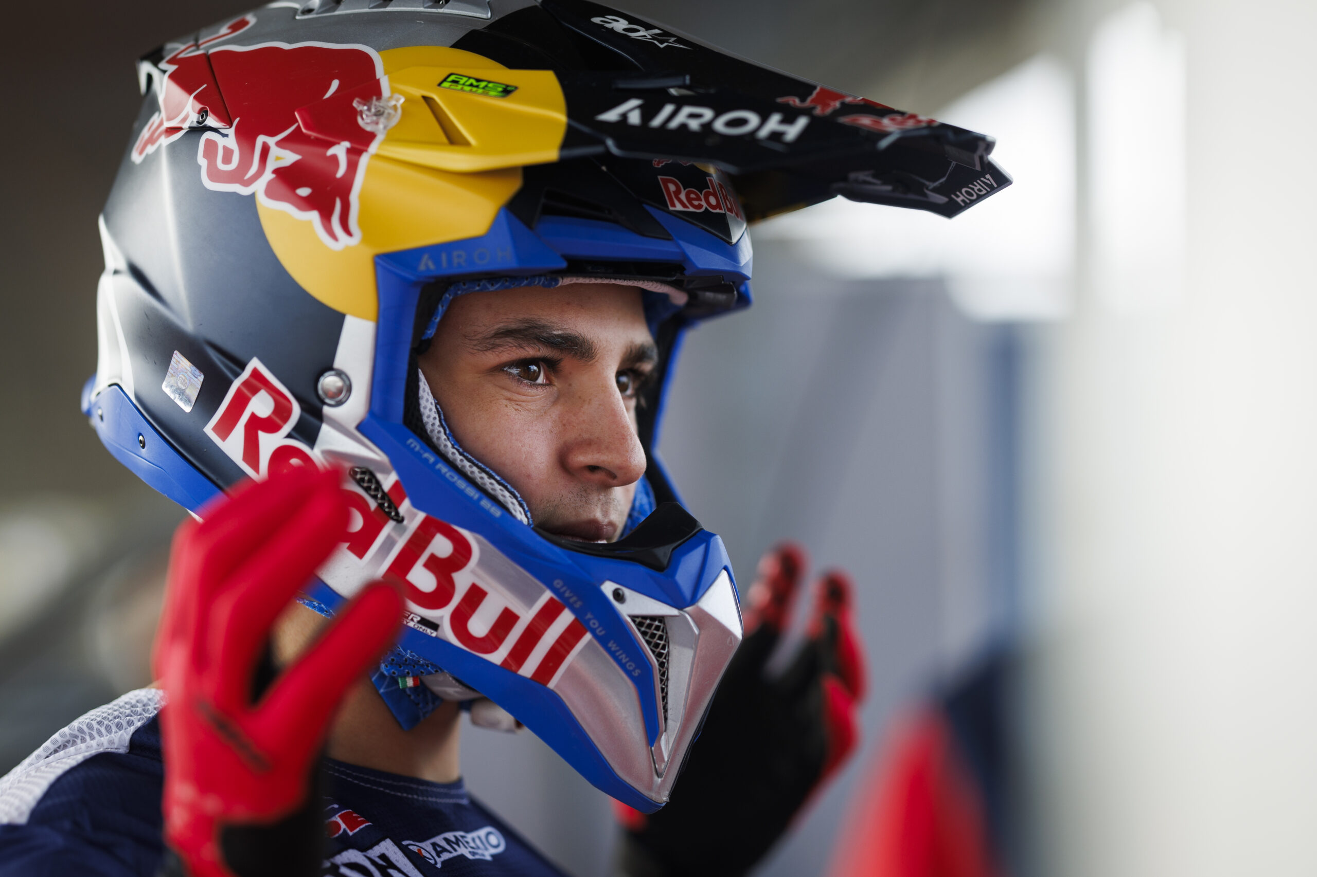 MX2, Marc-Antoine Rossi: “Estou desapontado por perder o GP de Portugal” thumbnail