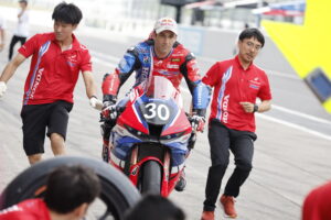 EWC: Estreia promissora de Zarco na Endurance em Suzuka thumbnail