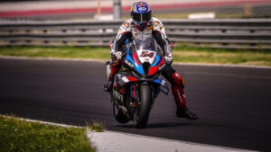 WSBK: Razgatlioglu e Lowes dominam teste de Cremona thumbnail