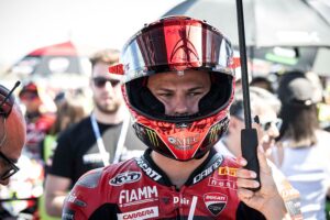 WSBK, Nicolo Bulega (2º.): “Tenho de dar os parabéns ao Toprak” thumbnail