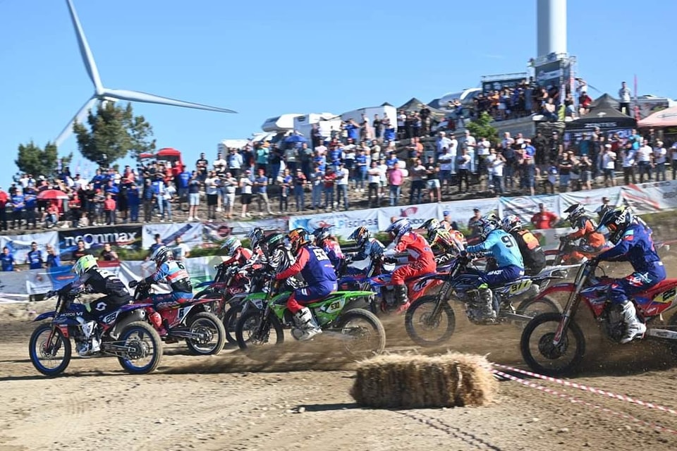 CN Motocross: Dia de Campeões em Tarouca thumbnail