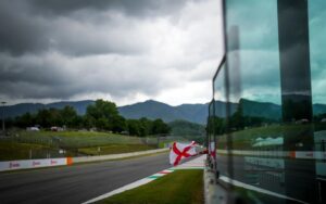 MotoGP, Os (poucos) detalhes de um teste de Mugello estragado pela chuva thumbnail