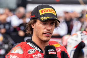 WDW, Nicolo Bulega desmente qualquer tipo de lesão após incidente com Marc Márquez thumbnail