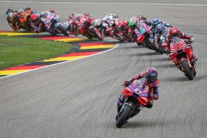 MotoGP, Jorge Martín ‘Como equipa, temos de nos unir ainda mais’ thumbnail