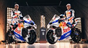 MotoGP, Grã-Bretanha: As KTM ‘vintage’ de Binder e Miller thumbnail