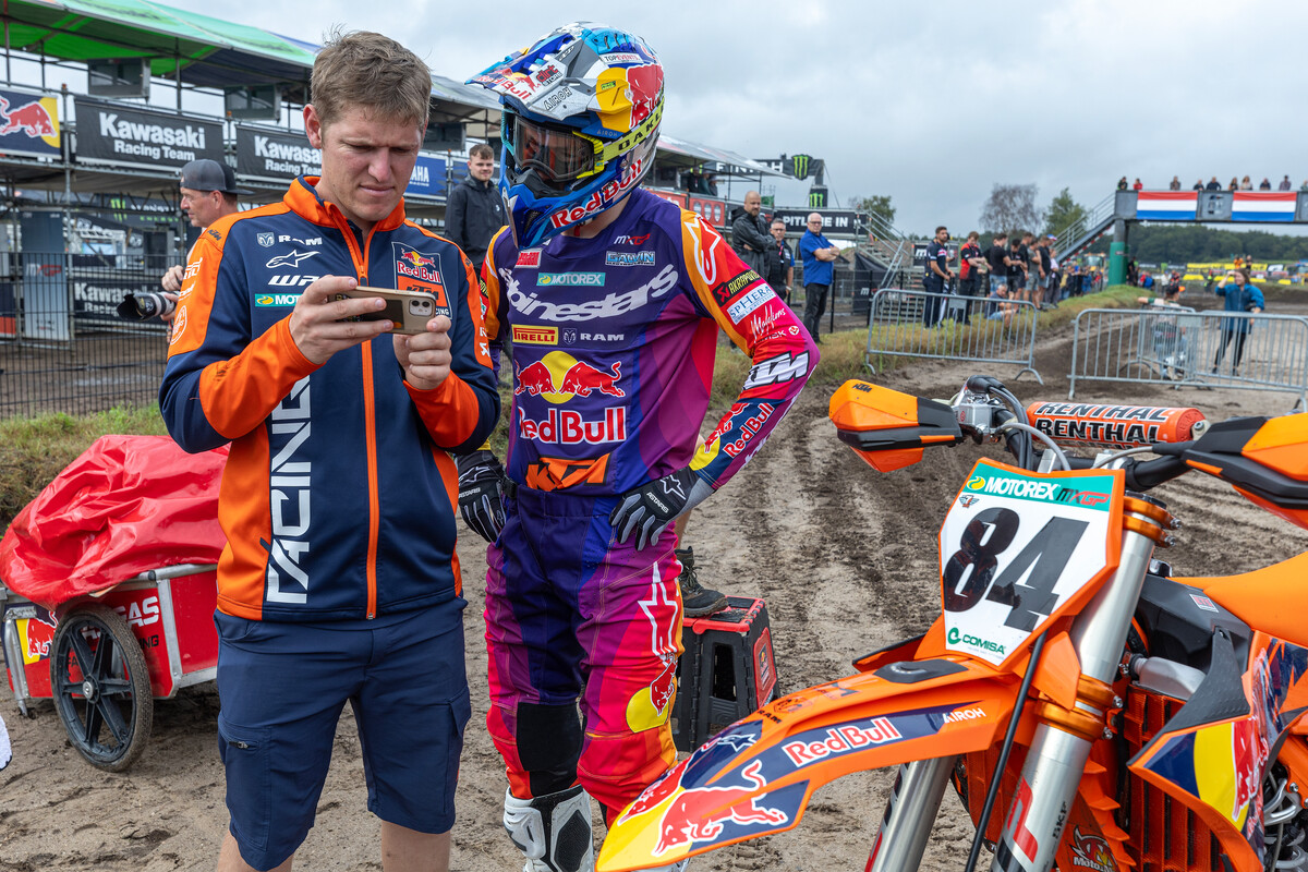 MXGP, Jeffrey Herlings (1º.): “Lutei contra uma dor nas costas, estou a ficar velho” thumbnail