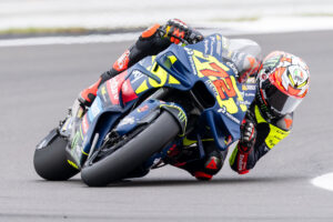 MotoGP, Marco Bezzecchi ‘Nas últimas 6 ou 7 voltas fiquei sem sensibilidade no pé’ thumbnail