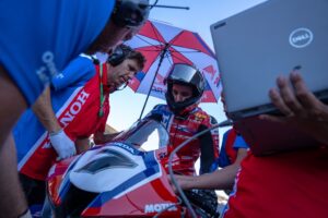 WSBK: Ventos fortes atrasam testes do HRC em Portimão thumbnail