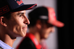 MotoGP, Marc Márquez: “A competição entre mim e o Pecco vai elevar o nosso nível” thumbnail