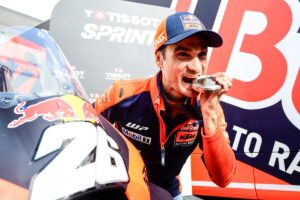 MotoGP, Stefan Pierer quer Dani Pedrosa mais envolvido no desenvolvimento da RC16 thumbnail