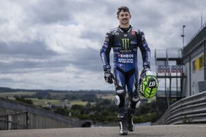 MotoGP, Remy Gardner está de volta ao MotoGP com a M1 thumbnail