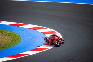 MotoGP, Francesco Bagnaia ‘Foi um dia positivo;Demos um passo em frente’ thumbnail