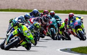 MotoE, Misano: Oscar Gutierrez vence última corrida da temporada thumbnail