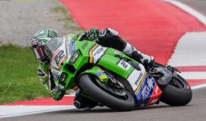 WSBK, Cremona: Alex Lowes bate Petrucci por 81 milésimos! thumbnail