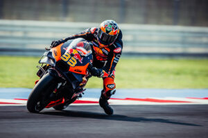 MotoGP, Brad Binder (6.): “Precisamos de trabalhar na situação dos pneus” thumbnail