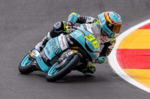 Moto3, Emilia Romagna: Angel Piqueras lidera na primeira sessão de treinos thumbnail