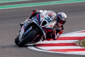 WSBK, Garrett Gerloff termina o primeiro dia na liderança em Aragão; Toprak em 9º thumbnail