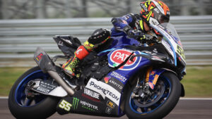 WSBK: Primeiras imagens da R1 com ‘winglets’ thumbnail