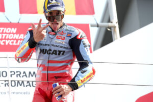 MotoGP, Marc Márquez (3.): “Tinha bem claro que não ia lutar pela vitória” thumbnail