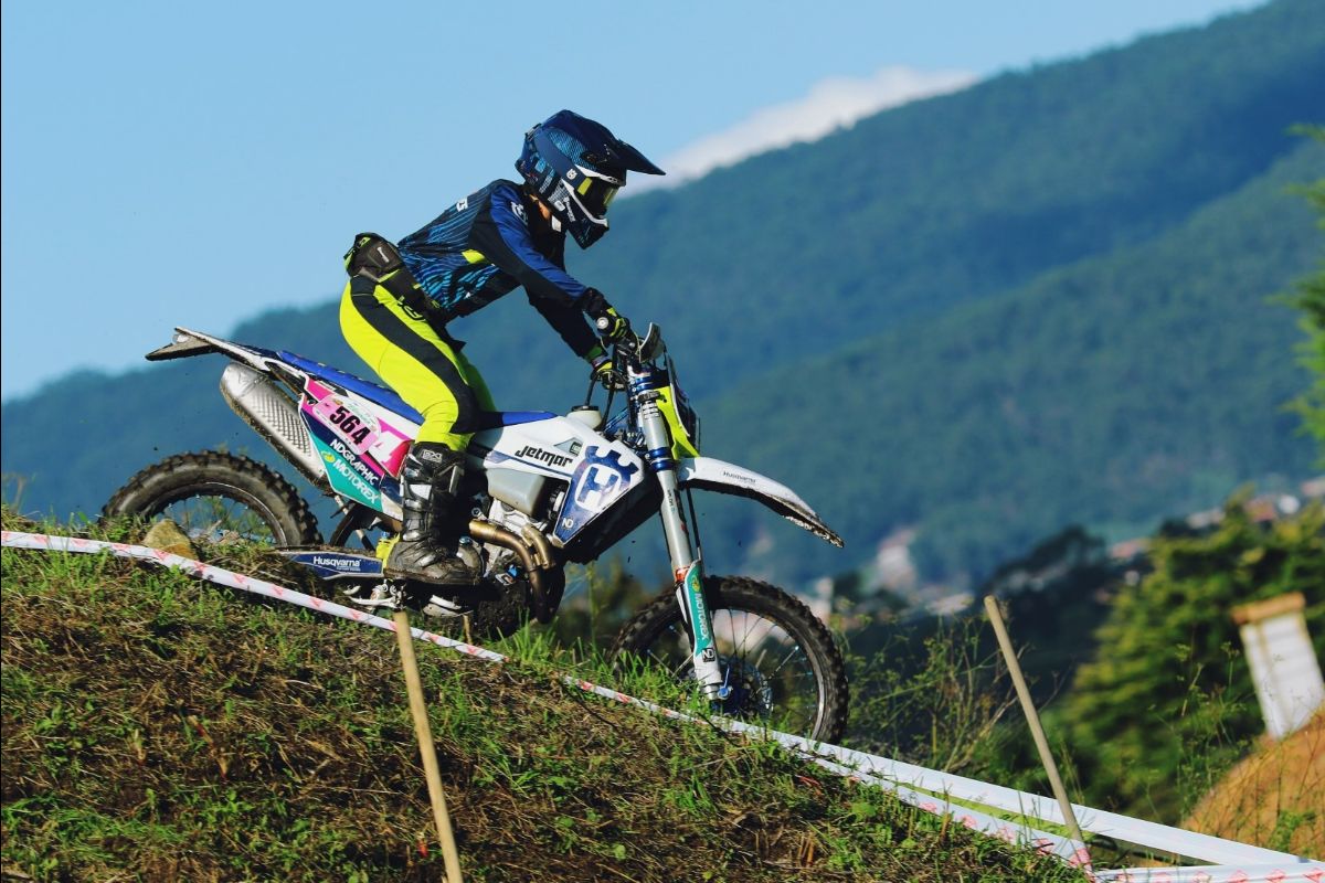 CN Enduro Sprint:Joana Gonçalves segura liderança com pódio em Viana thumbnail