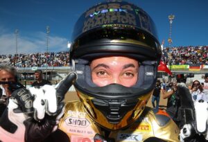 WSBK, Jerez: Toprak faz história como primeiro campeão da BMW thumbnail