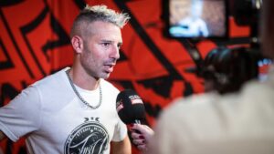 WSBK, Marco Melandri ‘Toprak, desde que o vi em pista em 2019, tinha algo de especial’ thumbnail