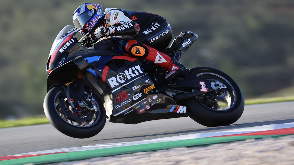 WSBK: Toprak liderou o primeiro dia de testes no AIA thumbnail