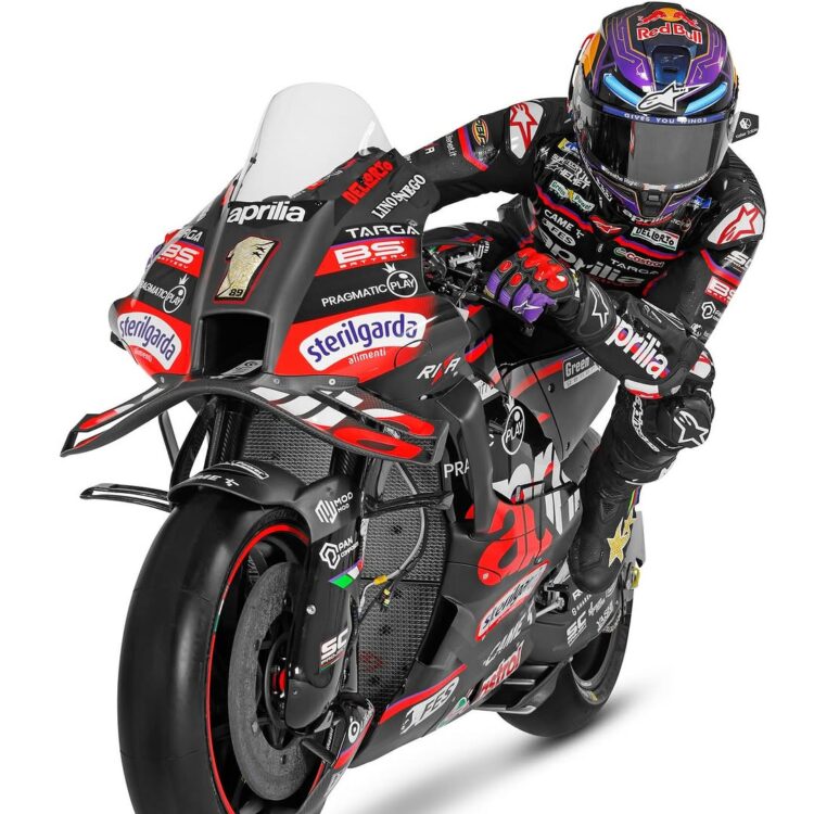 MotoGP: Campeão é o número 1! Novas cores da Aprilia Racing em 2025