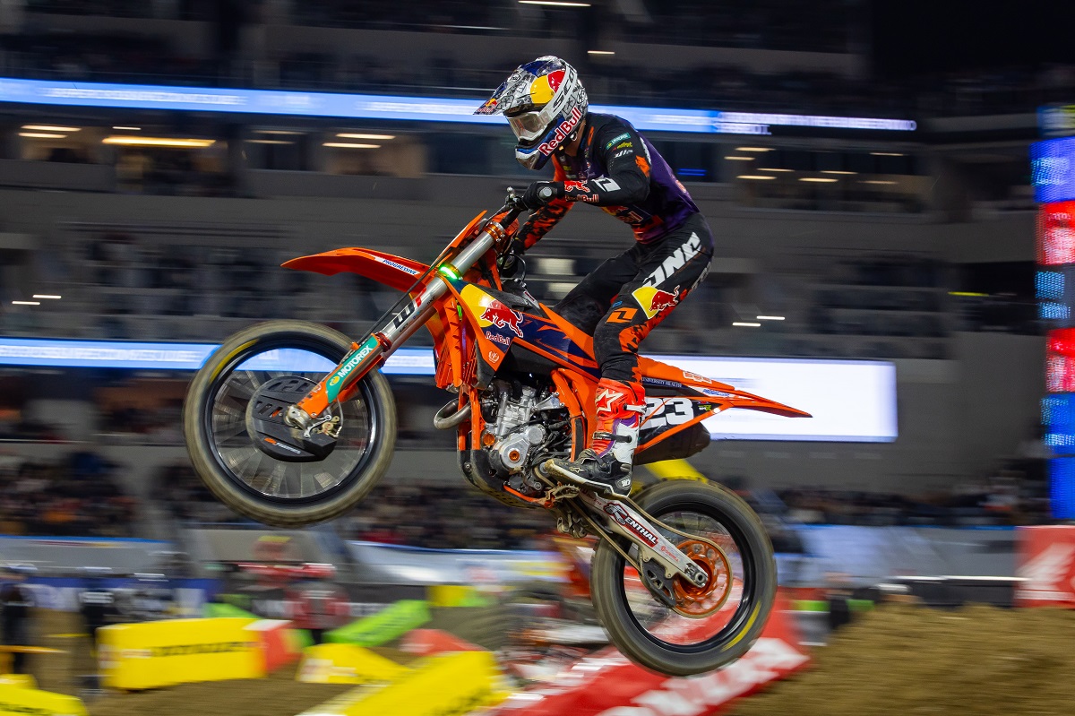 AMA Supercross: Brilhou e ganhou, Julien Beaumer ‘fiz a minha jogada’ thumbnail