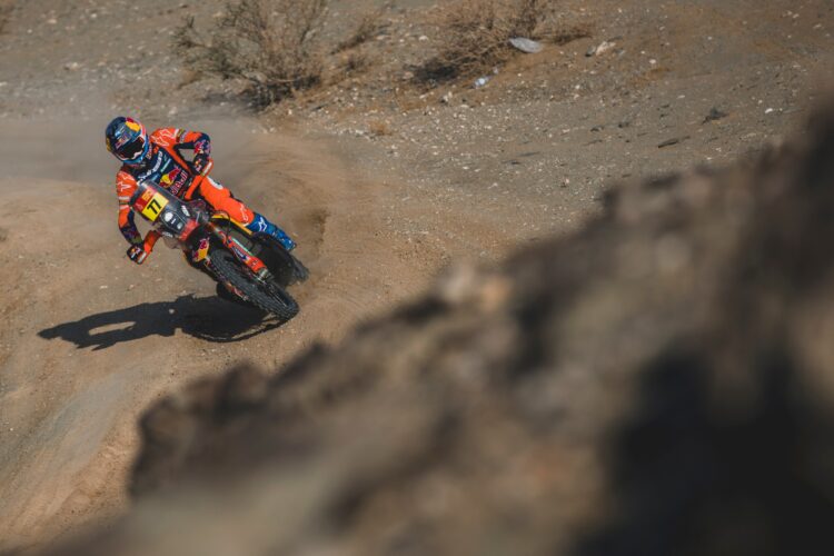 Dakar 2025: Luciano Benavides vence etapa 8!