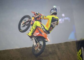 AMA Supercross: Duelo no Texas entre Sexton e Webb?