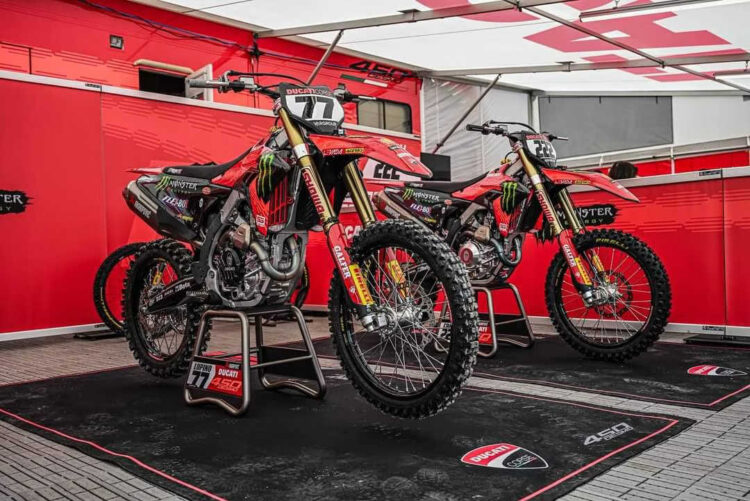 MXGP: Ducati estreia-se com a nova Desmo250 MX no Campeonato Italiano