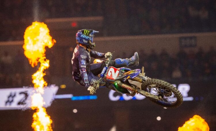 AMA Supercross 450: Cooper Webb dominante em Indianápolis
