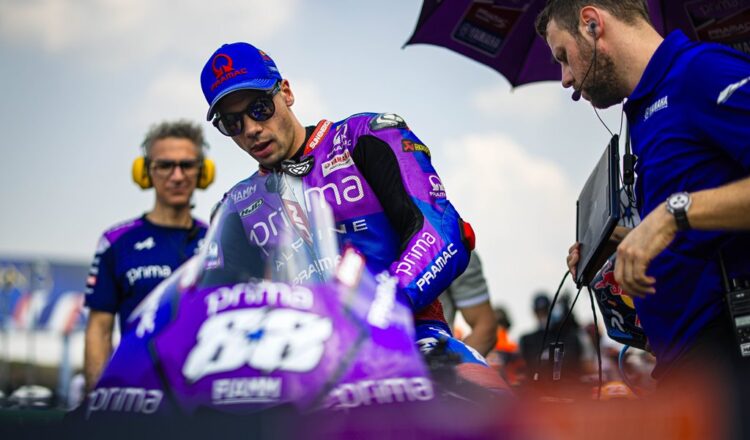 MotoGP, Miguel Oliveira (P14): “Não conseguia virar a moto corretamente”
