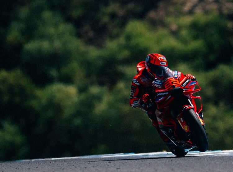 MotoGP: Marc Márquez domina testes; Yamaha faz sucesso com novo motor