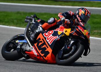MotoGP, Jerez Q1: Viñales e Bezzecchi passam à Q2