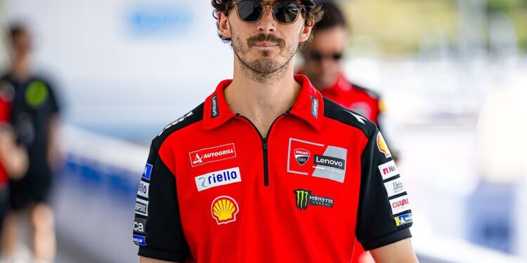 MotoGP: Bagnaia sobre pressão para contrariar o domínio dos irmãos Márquez