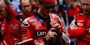 MotoGP: Francesco Bagnaia admite que é a primeira vez que a GP25 “não é competitiva”