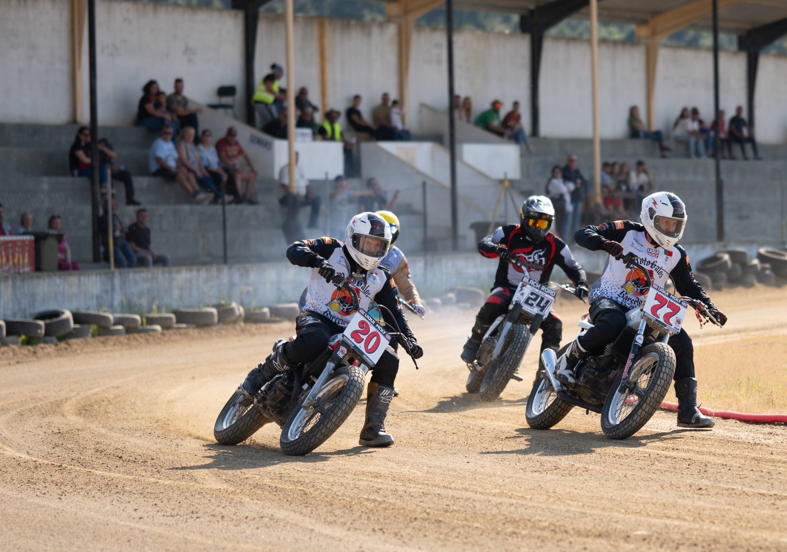 CN Flat Track: Barcelos recebe a segunda ronda do ano thumbnail
