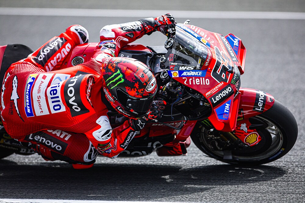 MotoGP, Davide Tardozzi: “O Pecco tem que tirar o peso dos ombros” thumbnail