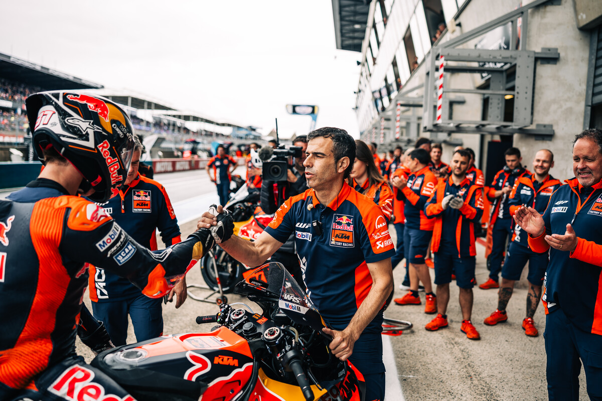 MotoGP: Melhor resultado do ano para Pedro Acosta (P4) ‘foi um fim de semana positivo’ thumbnail