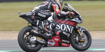 Moto2 Silverstone, Q2: Canet bate Gonzalez e faz a pole