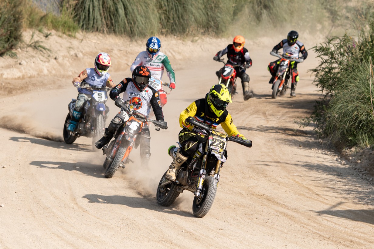 CN Flat Track: Mais de quatro dezenas de pilotos presentes na segunda jornada em Barcelos thumbnail