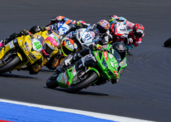 WSSP300, Misano: Thompson (AUS) conquista a primeira vitória